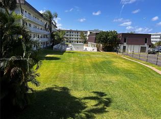 500 NE 2nd St APT 324, Dania, FL 33004