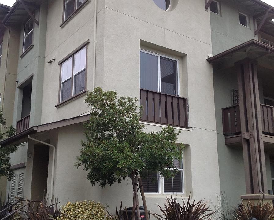 Front view of the townhome