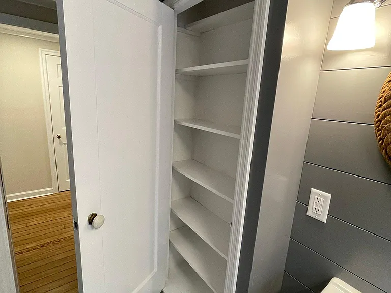 819 Rosewood Ave — Photo 11