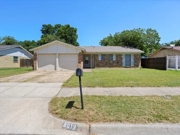 8013 Emerald Hills Way, North Richland Hills, TX 76180
