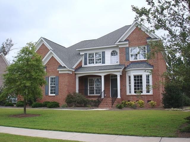 1st image of 929 Chesapeake Pl
