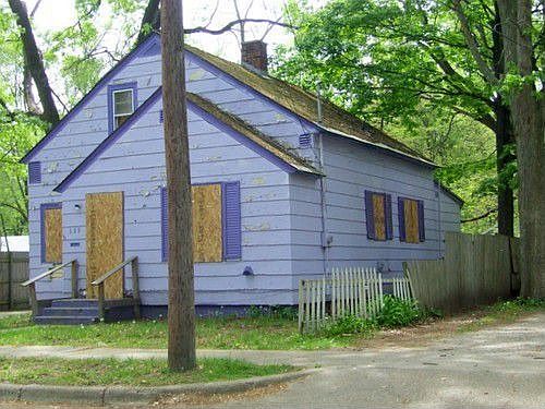 2nd image of 3129 8th St