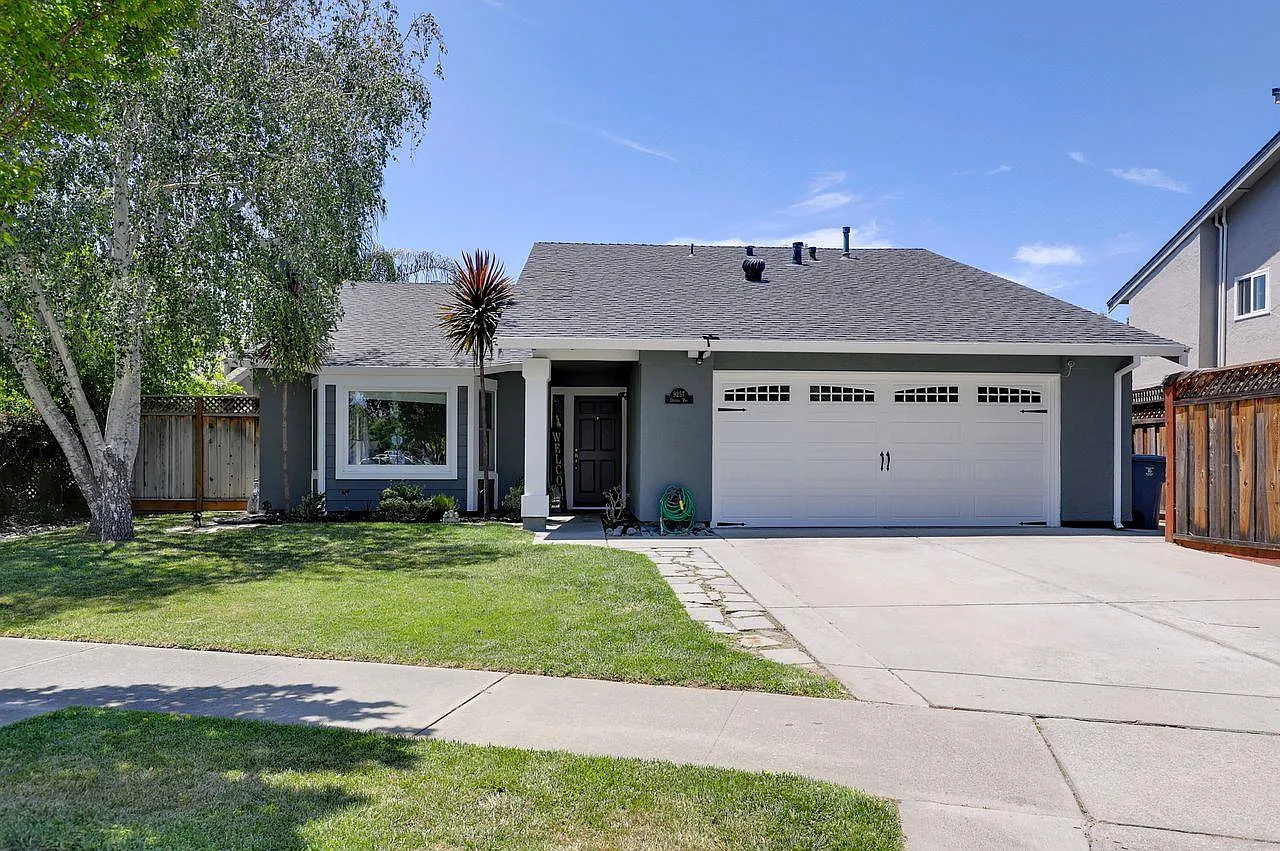 9257 Orinda Way photo 1
