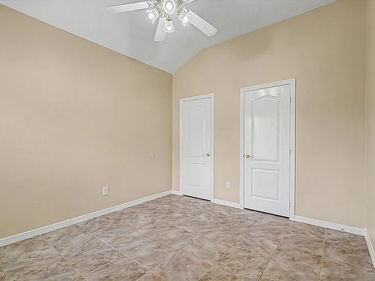 3030 Peerless Pass Ct — Photo 34