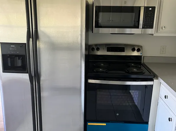 9207 Coker Rd, Gentry, AR 72734