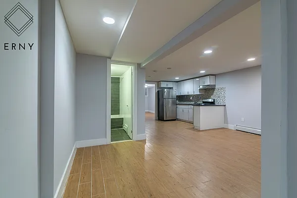 Rented by ERNY LLC | media 15