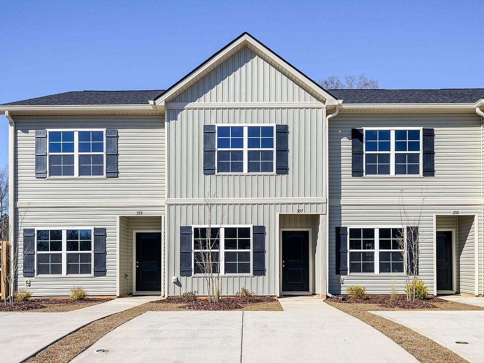 1st image of 357 Bordeaux Drive