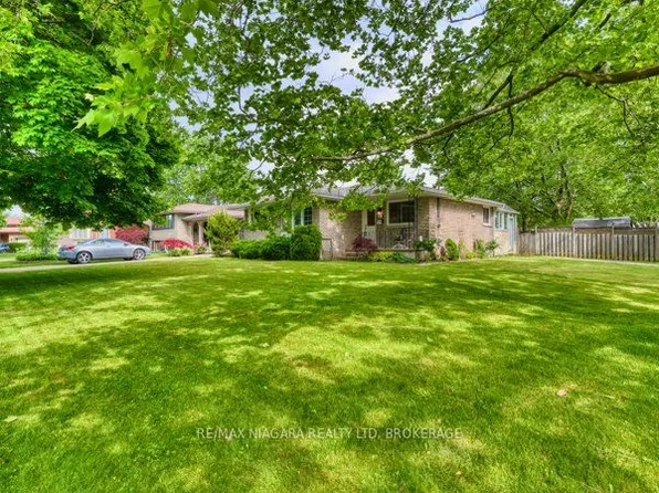 80 Pearce Ave, Saint Catharines, ON L2M 6N5