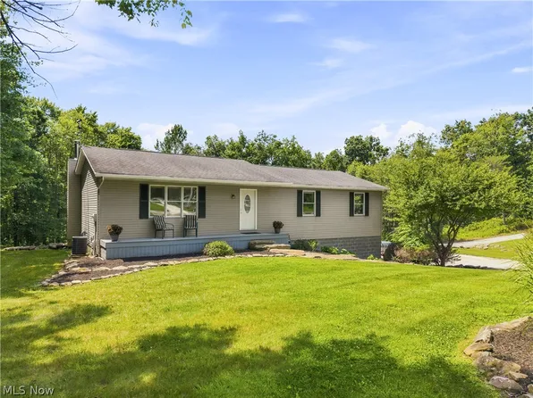 4190 Waynesburg Rd NW, Carrollton, OH 44615