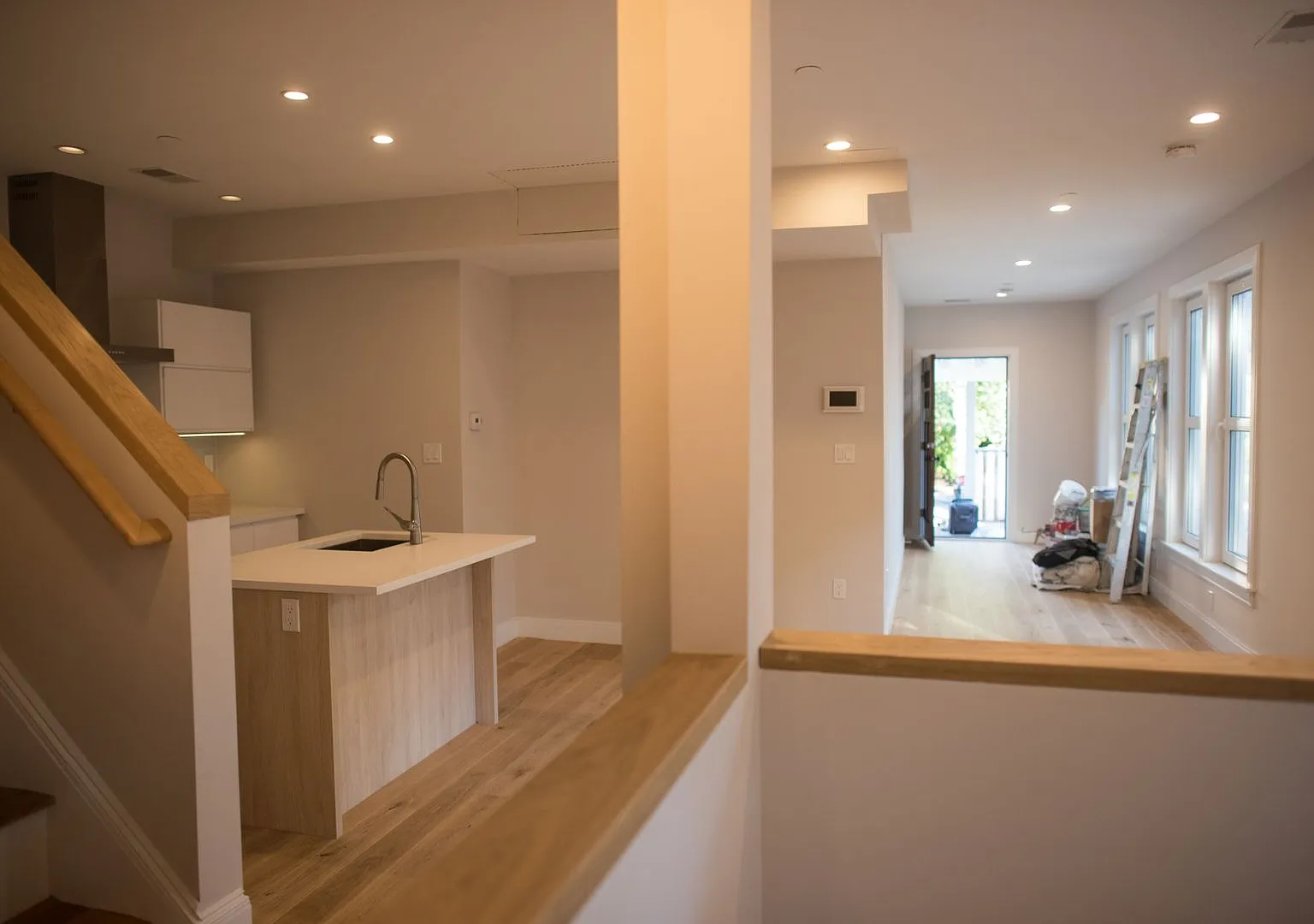 14 Sumner Street — Photo 2