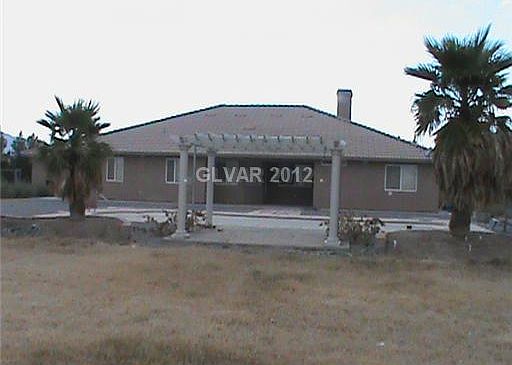 2nd image of 3391 S Winchester Ave