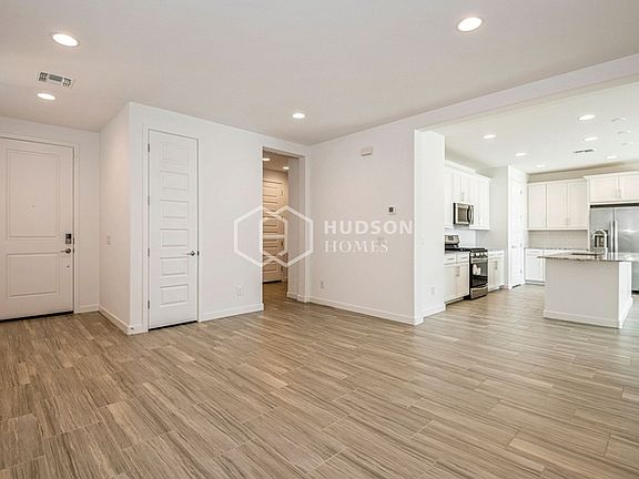 5th image of 17049 W El Caminito Dr