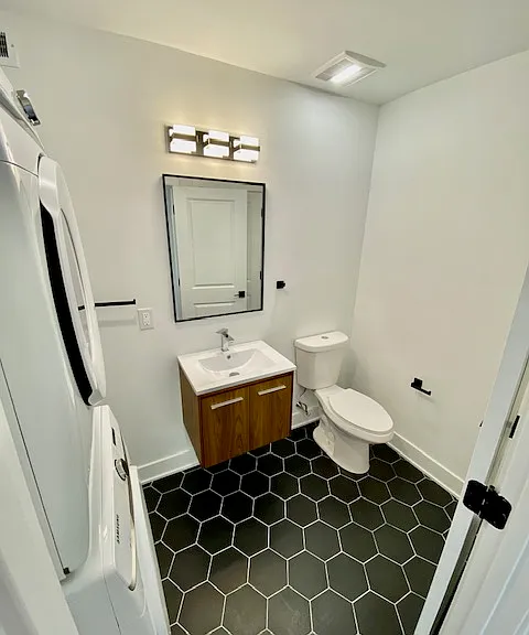 4059 Olive St #1 — Photo 6