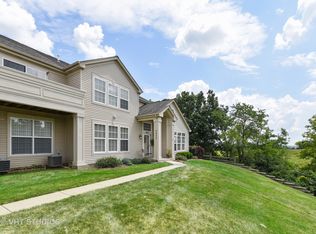 2653 Maple Cir, Dundee, IL 60118