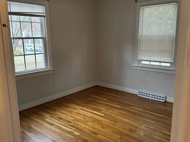 6515 Wessex Ln — Photo 10