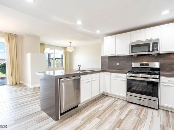 912 Duckhorn Ct APT 101, Las Vegas, NV 89144