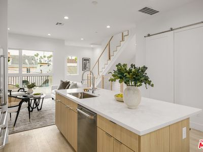 6120 Marbella Pl, Los Angeles, CA, 90038