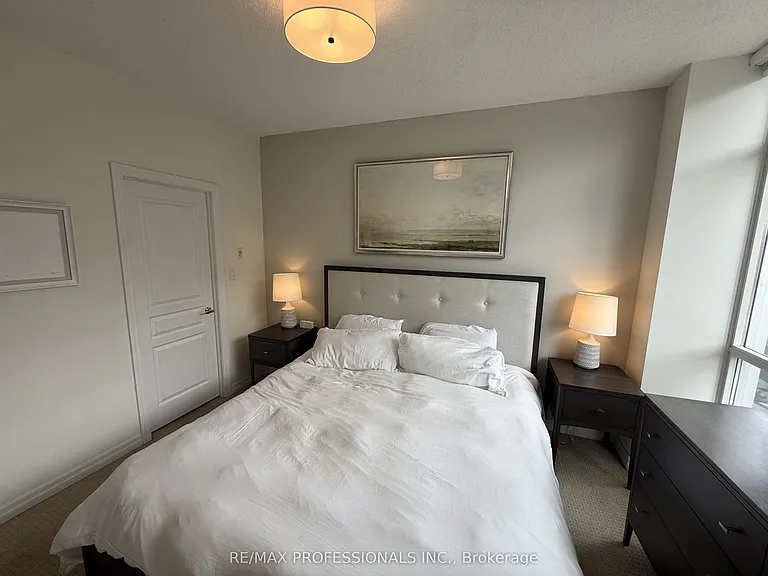 80 Port St E #216 — Photo 20
