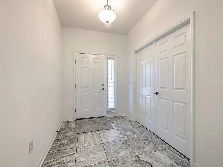 13329 Sage Hollow Ave — Photo 3