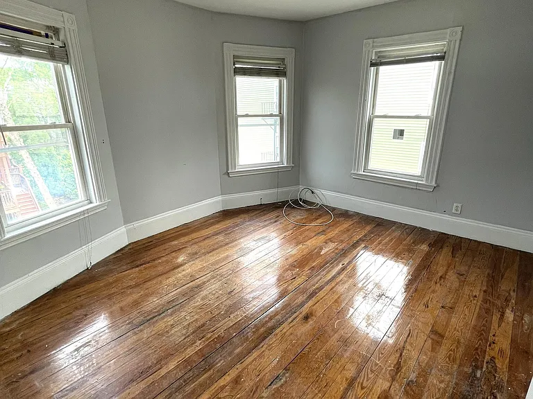7 Greenmount St #2 — Photo 4