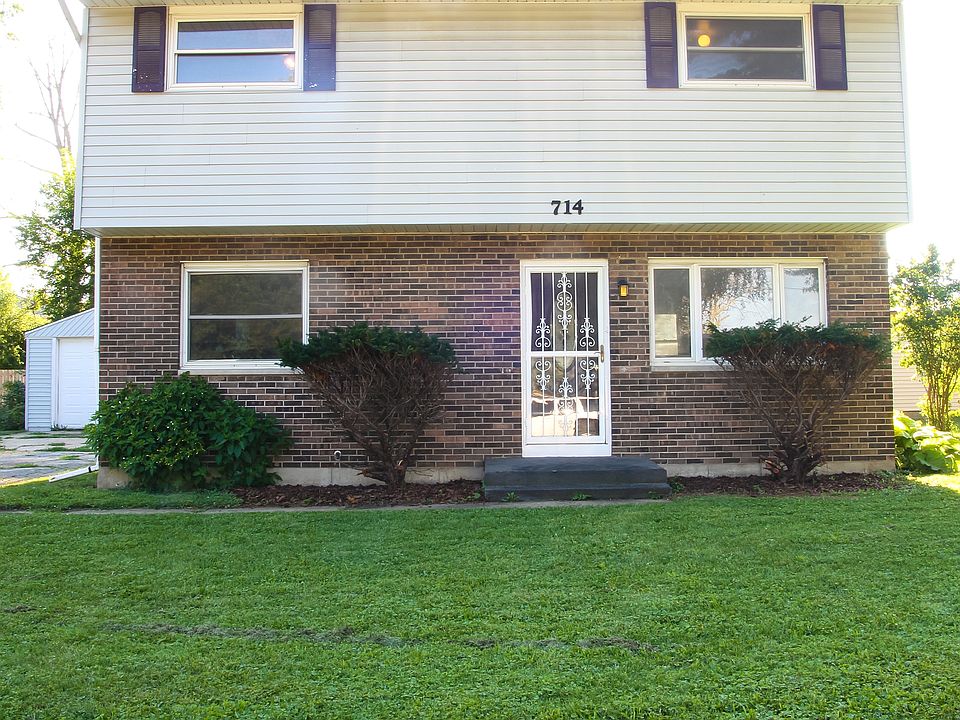 1st image of 714 N Day Ave