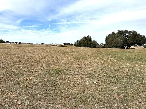 6449 Berkshire Cir, Cleburne, TX 76033