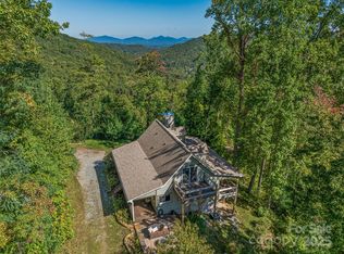 382 Black Oak Cove Rd, Candler, NC 28715