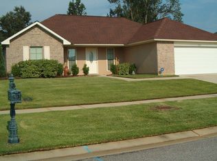 704 Rue Michelle, Baker, LA 70714