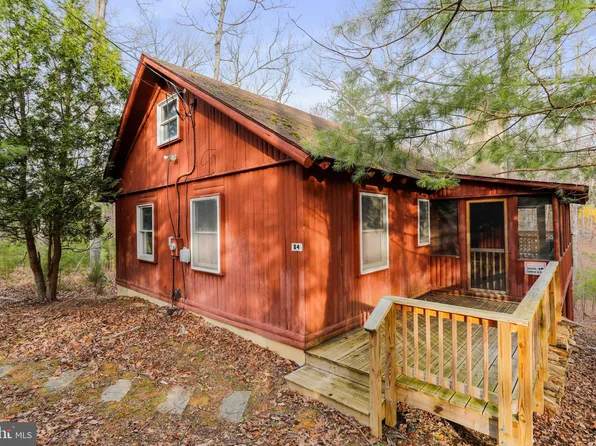 938 Arrowhead Rd, Front Royal, VA 22630