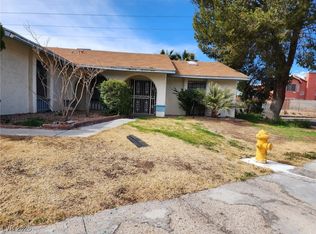 1823 Niblick Cir, Las Vegas, NV 89142