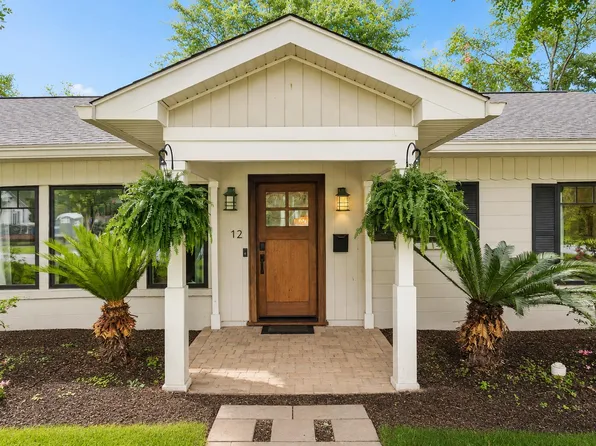 12 Stratford Rd, Charleston, SC 29407
