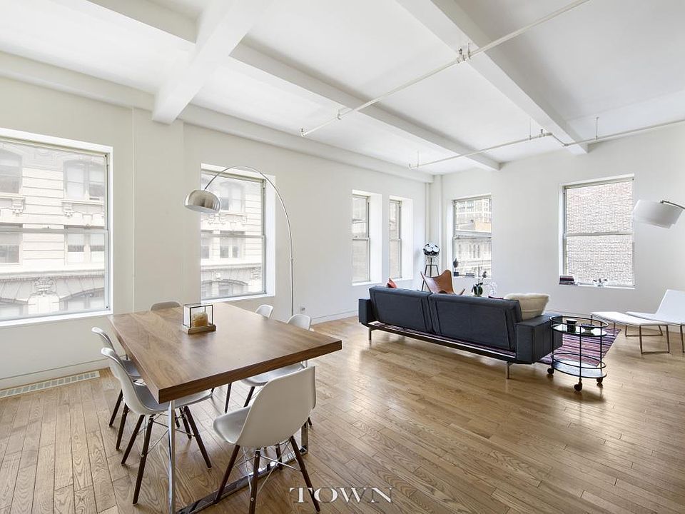1st image of 16-20 W 19th St APT 11B