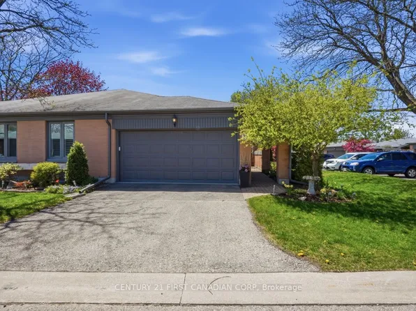 50 Fiddlers Green Rd #29, London, ON N6H 4T4