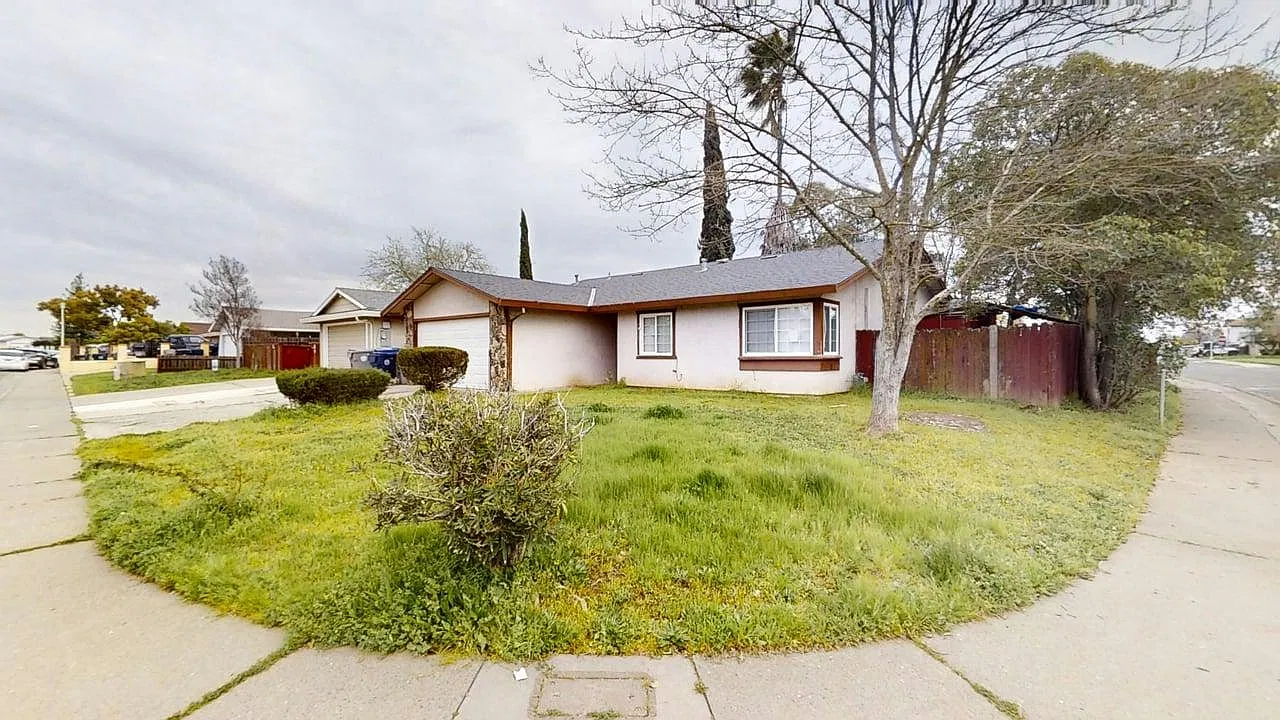 7756 20th Avenue — Photo 3