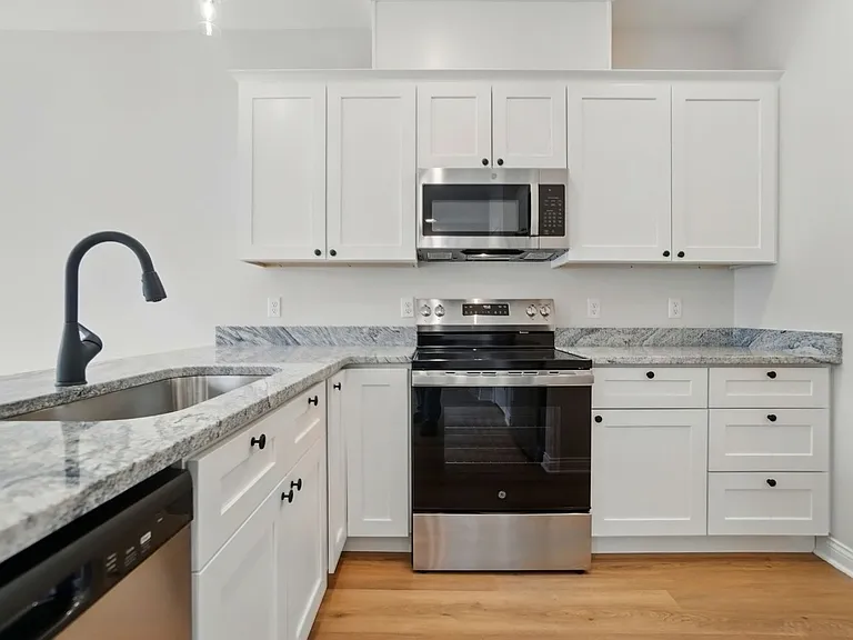 3178 Cobblestone Ln — Photo 14