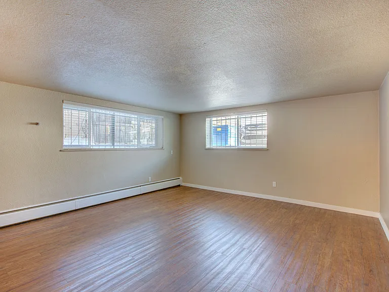 66 S Clarkson St — Photo 11