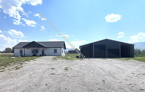 25 S 51 Ranch Dr Photo 1