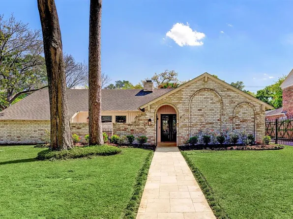 14627 Oak Bend Dr, Houston, TX 77079