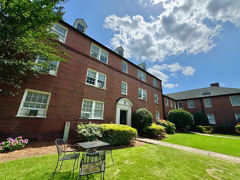 2855 Thornhill Rd #91B — Photo 113