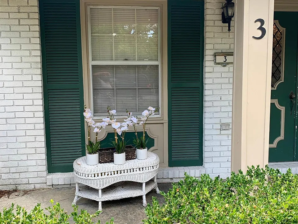 3 Mistletoe Ct