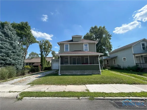 307 W Lytle St, Fostoria, OH 44830