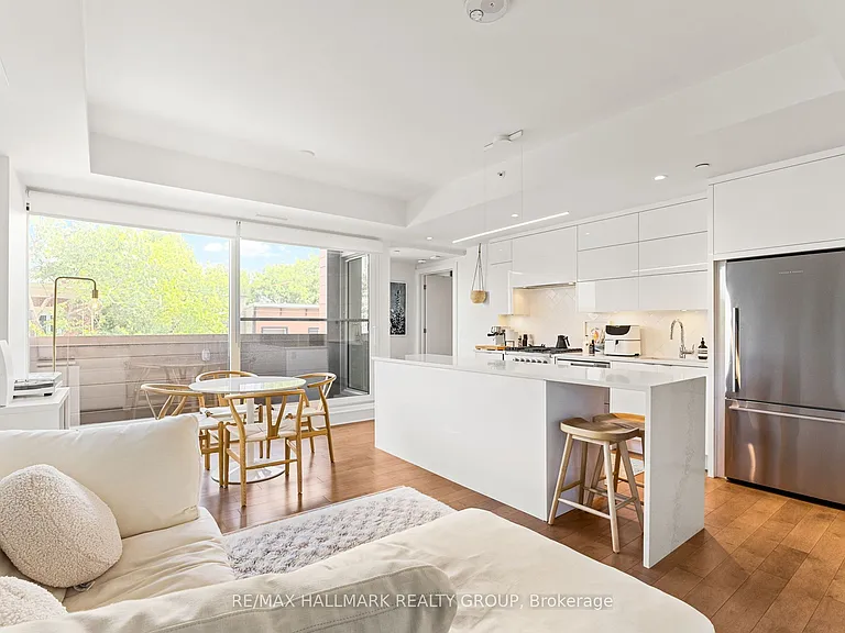 135 Barrette St #207 — Photo 18