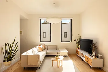 10 Quincy Street, #4C