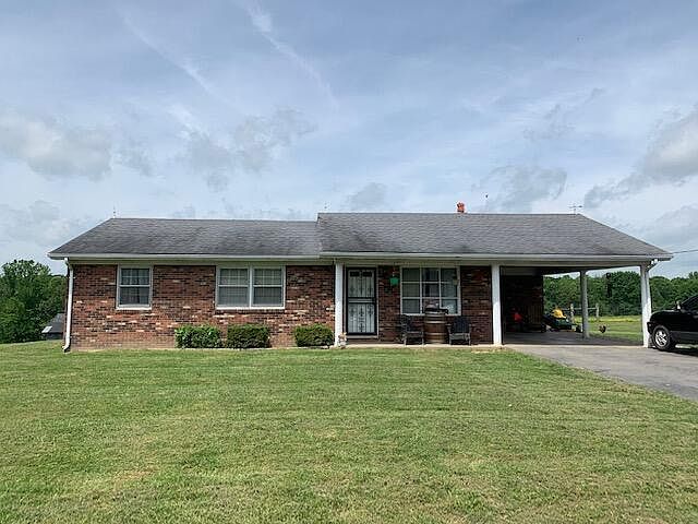 1127 Highway 1729, Russell Springs, KY 42642 | MLS #23009010 | Zillow