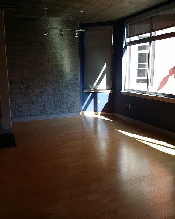1st image of 840 E Green St Unit 309