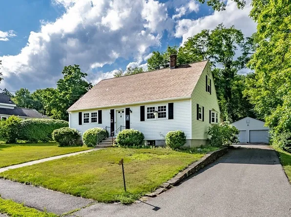 47 Warner St, Northampton, MA 01062