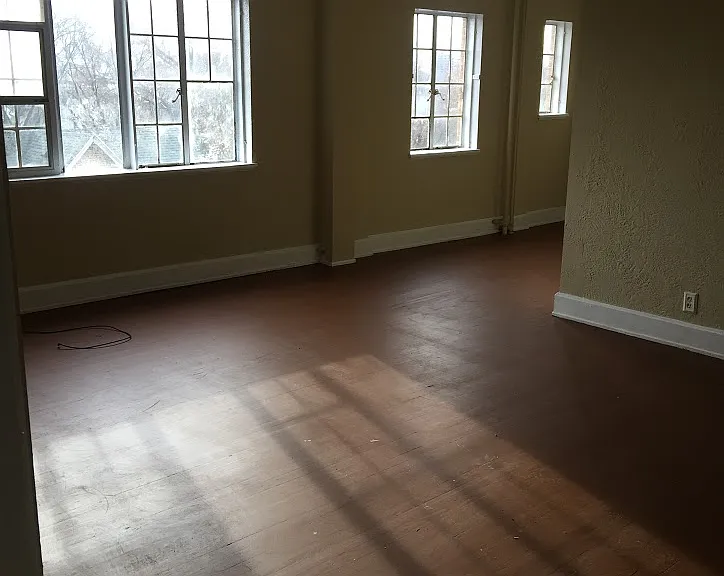 155 W River Streetsuite E #4 — Photo 3