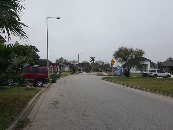 4th image of 5916 Lourdes Blvd