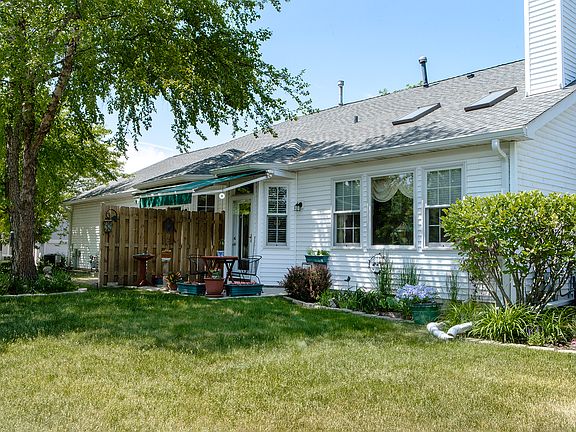 4th image of 2253 Meadowcroft Ln
