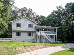 31 Azalea Dr, Cartersville, GA 30121